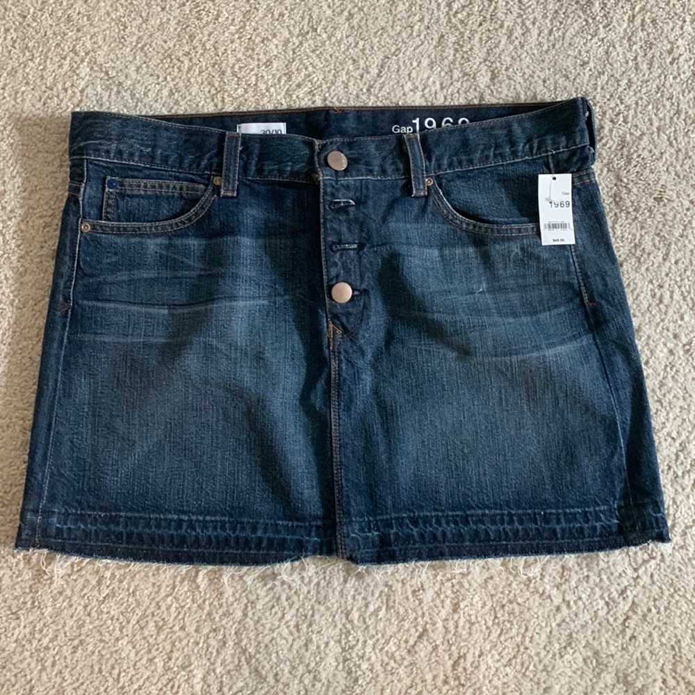 NWT Gap 1969 Denim Skirt size 30/10
